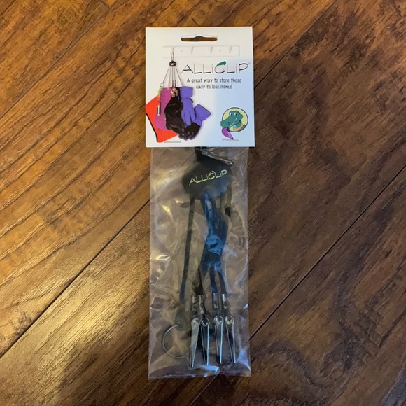 NWT ALLICLIP To Store Loose Items - Picture 2 of 6